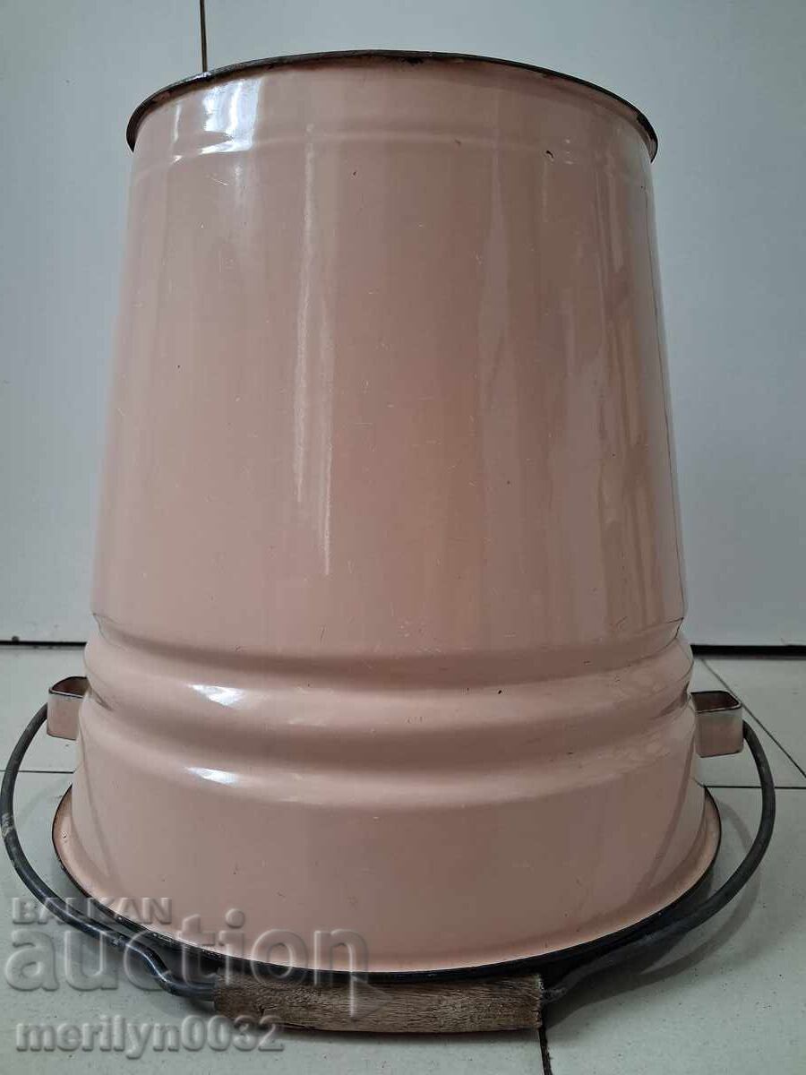 Ροζ σμάλτινο κουβάς εποχής σοσιαλισμού, σκεύος σμάλτου ΕΣΣΔ με τιμή 50.00 BGN | € 25.56