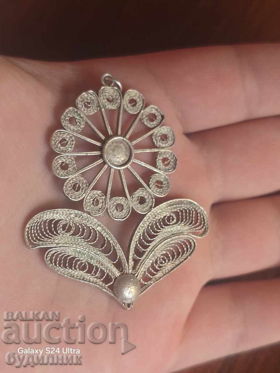 Ασημένιο Μασίφ μενταγιόν Φιλιγκράν. Ξεκινώ πάνω από 100 Δημοπρασίες