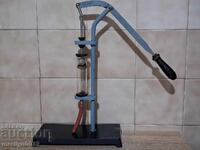 Винтидж Макет на помпа "УЧТЕХПРОМ" модел 50те год НРБ Работи