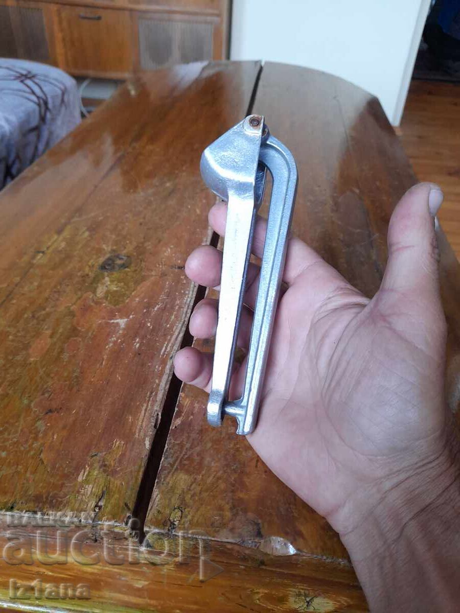 Old aluminum garlic press with price 16.00 BGN | € 8.18