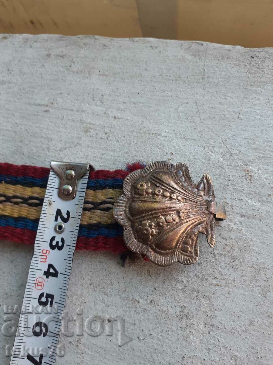 Knitted woolen belt with small bronze pofts for costume - children's - 7