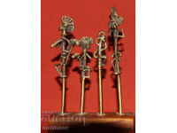 Μικρό μπρούτζινο γλυπτό στυλιζαρισμένων φιγούρων