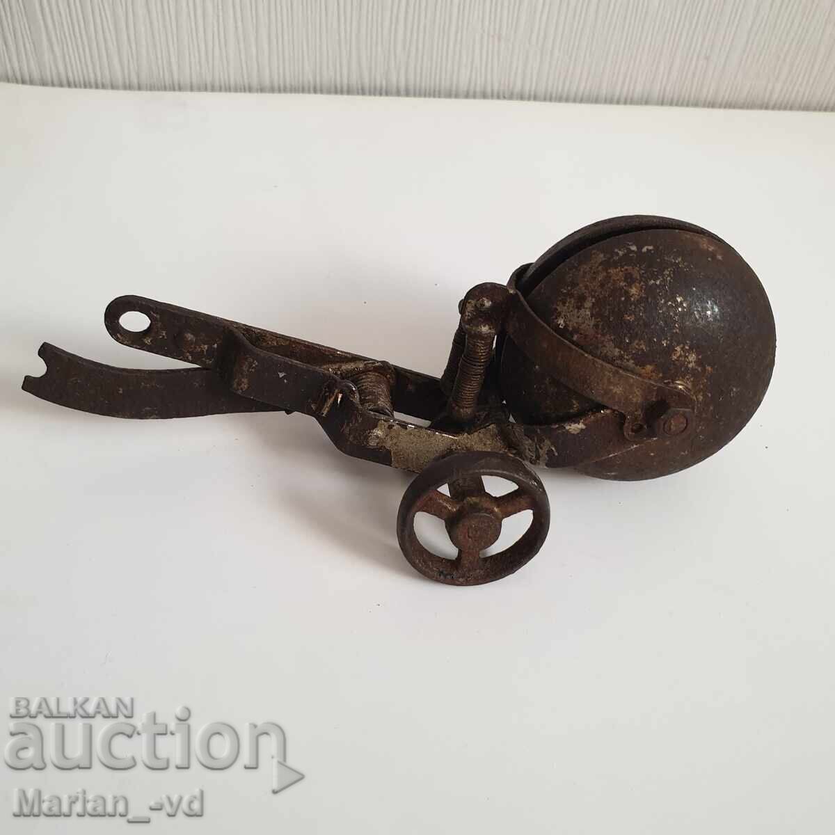 Delivery of Star bicycle bell