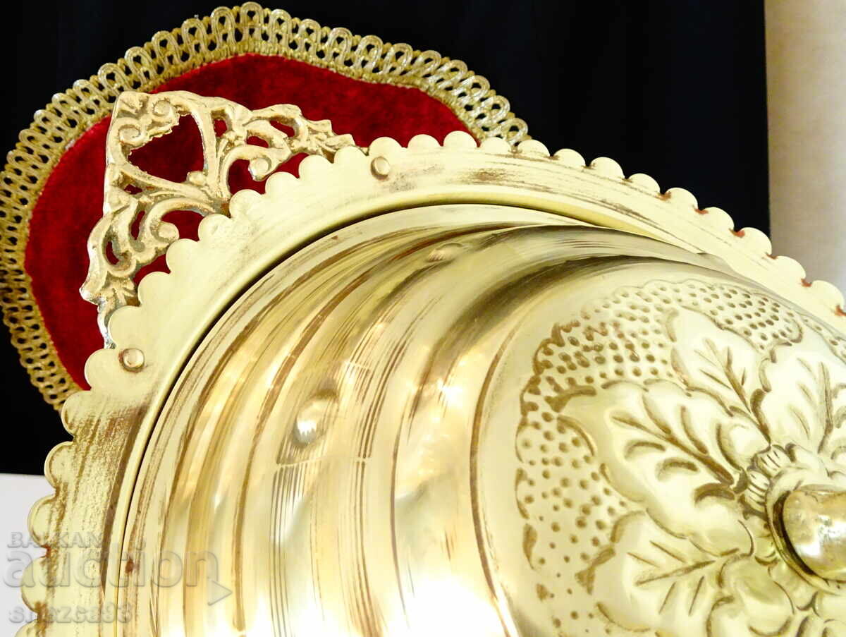 Δημοπρασία Περσικό μπρούτζινο σκεύος σερβιρίσματος με καπάκι, υπέροχες λαβές