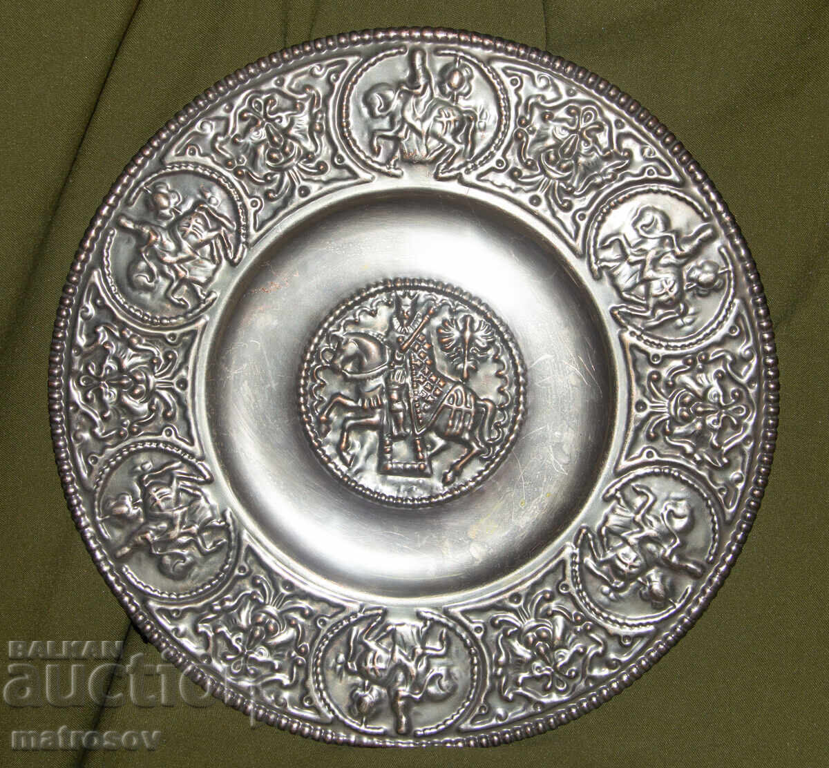 Honey plaque bas-relief wall panel stylized figures with price 160.00 BGN | € 81.81