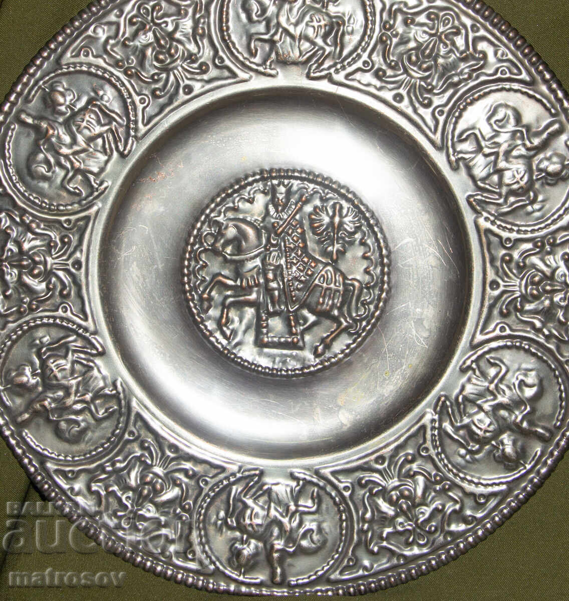 Delivery of Honey plaque bas-relief wall panel stylized figures