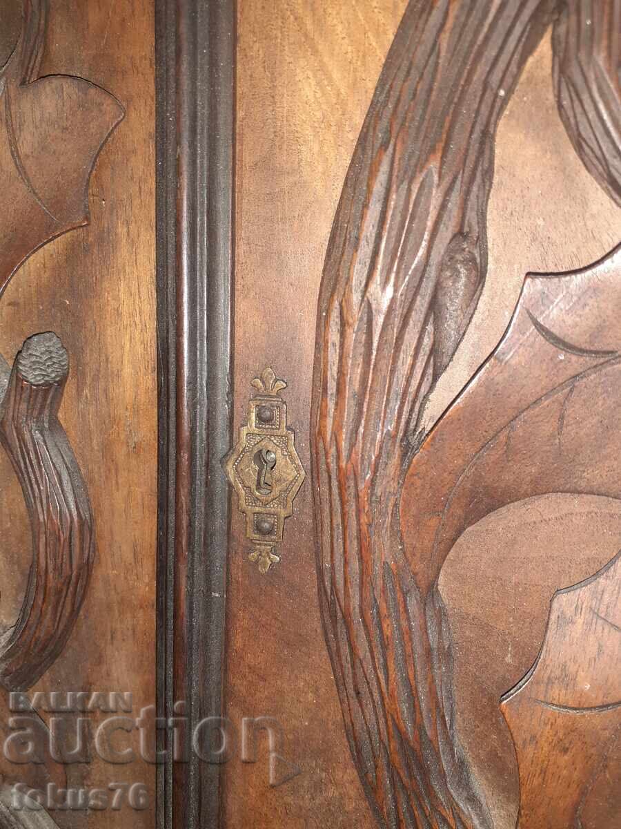 Vechi dulap rar antic din lemn pentru chei Pădurea Neagră - 5