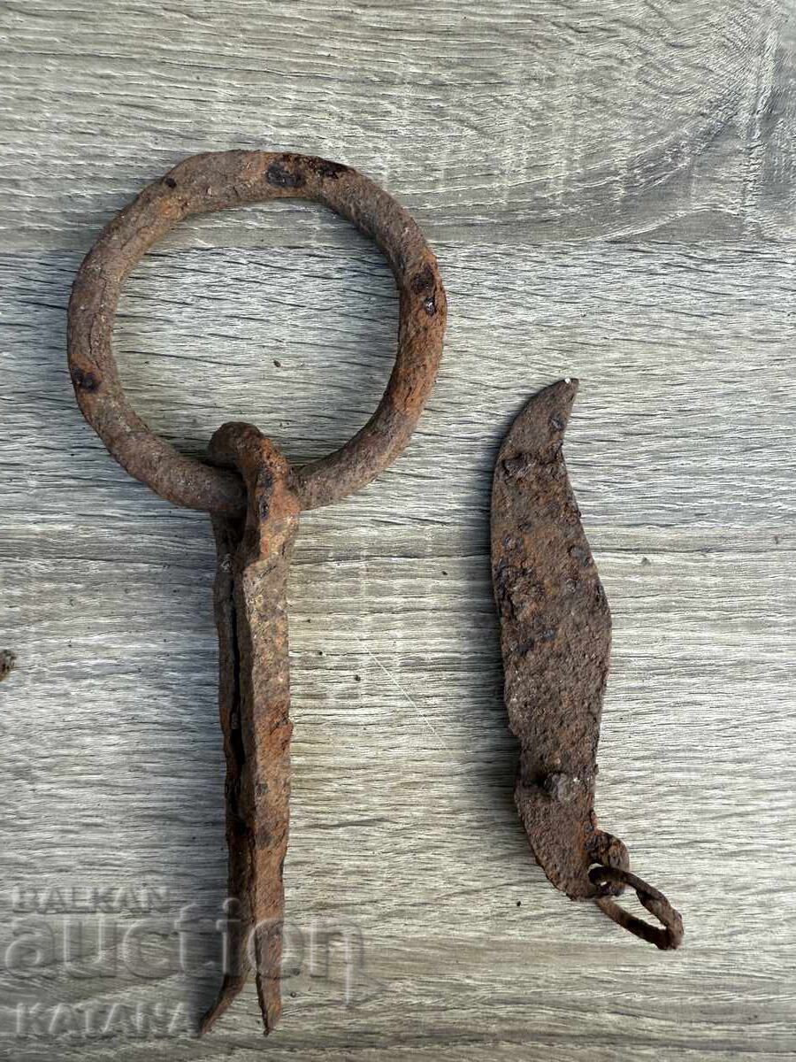 Железни неща нож Железни неща нож