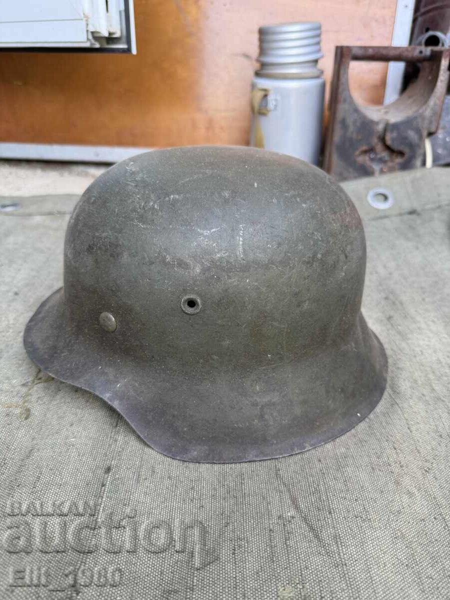 Delivery of German Helmet M42