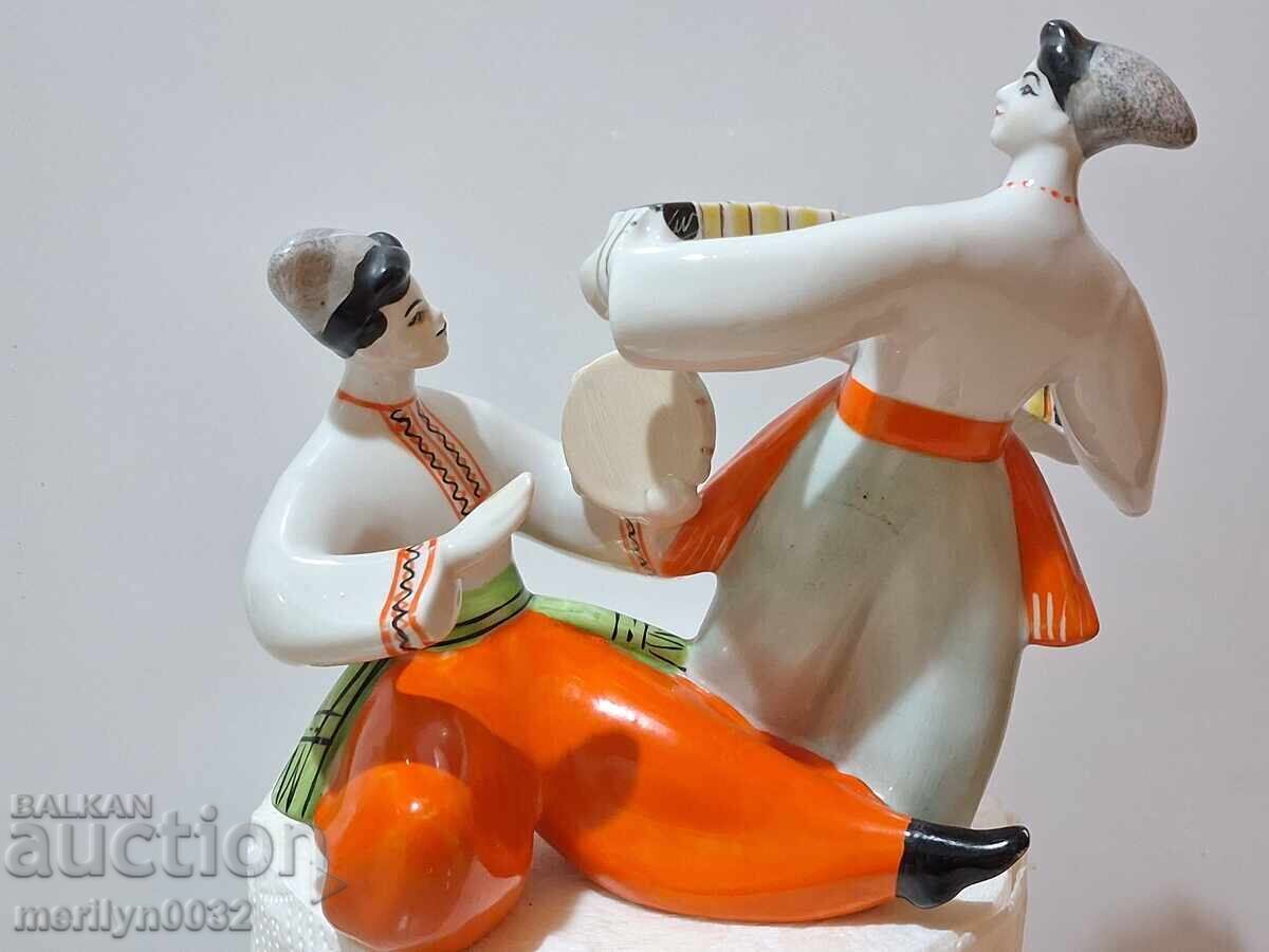 Παράδοση Φιγούρα πορσελάνης, πλαστικό, αγαλματίδιο, πορσελάνη, ΕΣΣΔ Παράδοση Φιγούρα πορσελάνης, πλαστικό, αγαλματίδιο, πορσελάνη, ΕΣΣΔ