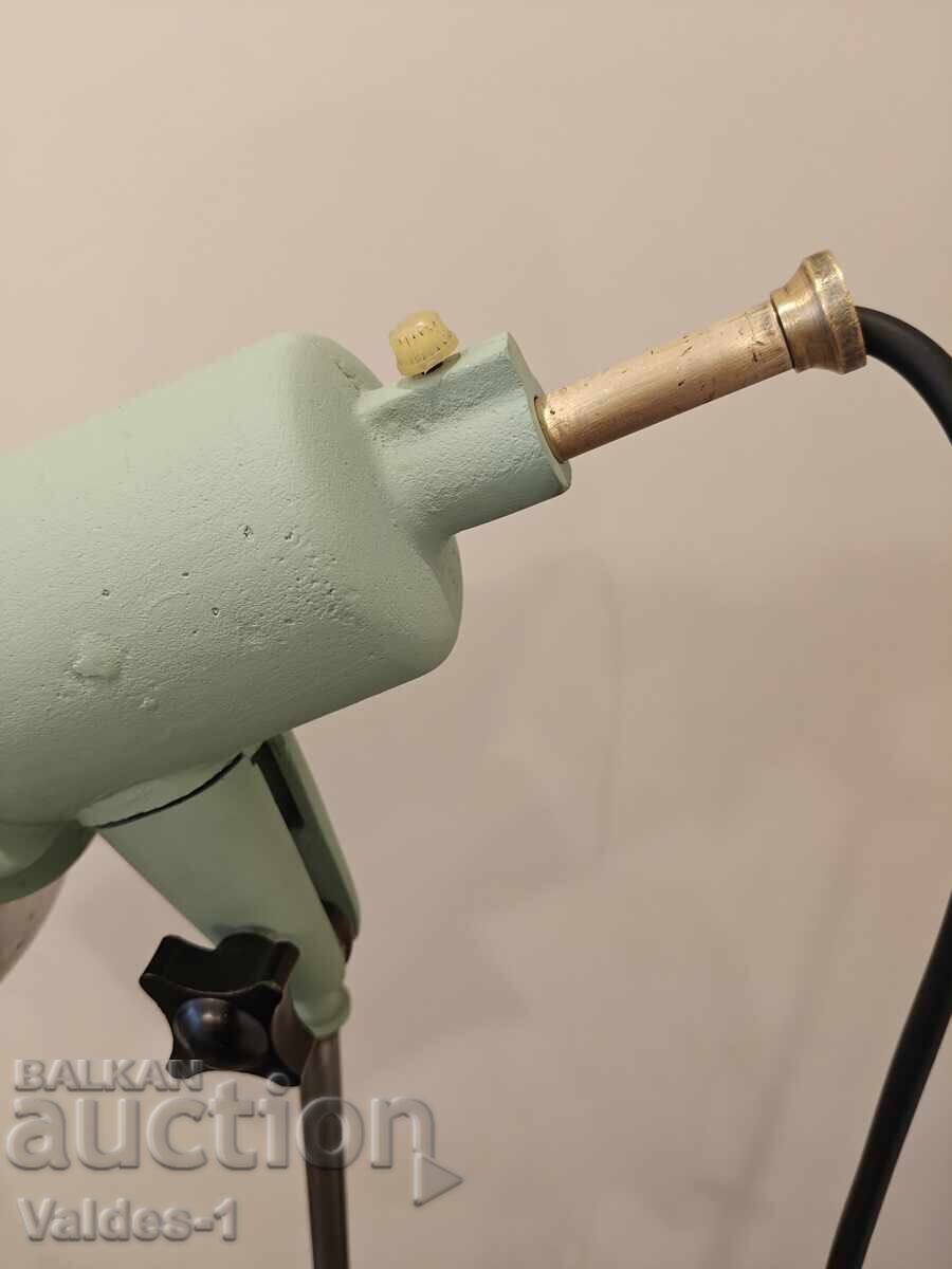 Δημοπρασία Στούντιο παλιό φωτιστικό