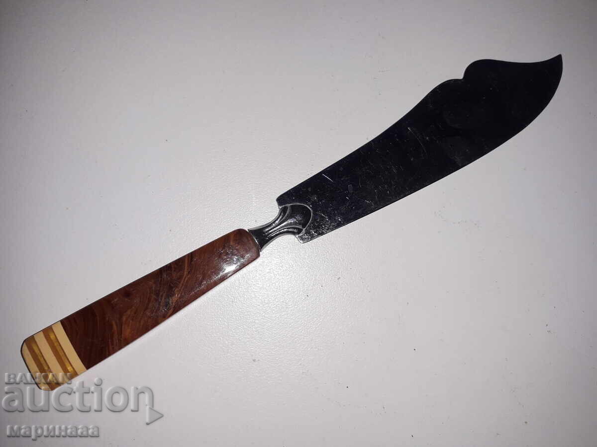 Licitație CUȚIT VINTAGE PENTRU TORT