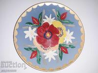 FARFURIE PICTATĂ. PORȚELAN, AURIT