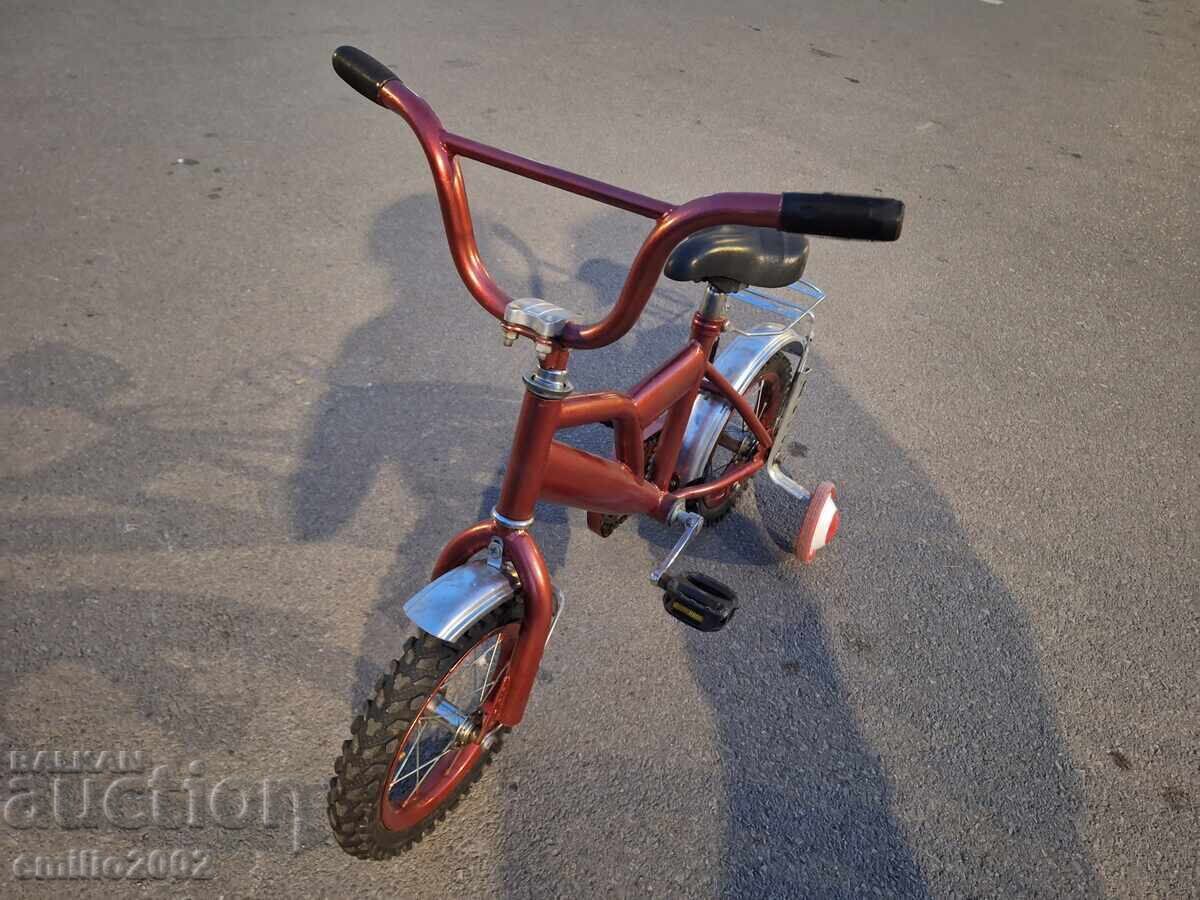 Licitație Bicicletă pentru copii de la 3 la 7 ani