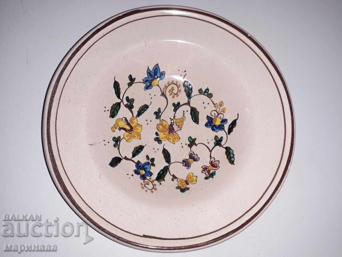 HANDMADE BATHTUB. CERAMICS