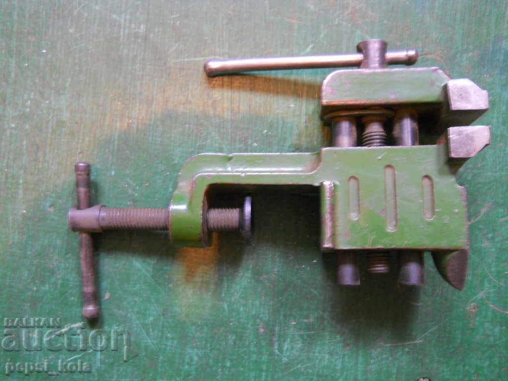 Δημοπρασία Μικρό (ωρολογοποιίας) μέγγενη