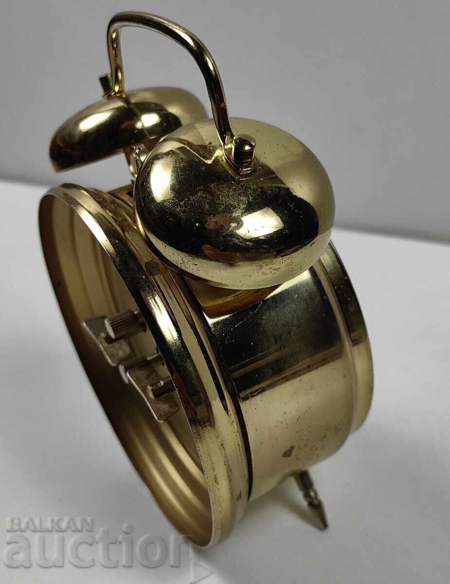 Delivery of OLD ALARM CLOCK WITH BELL, BELL DOESN'T WORK - FOR INTERIOR