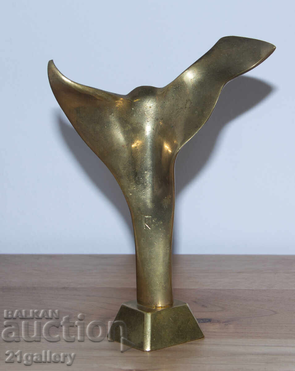 Παράδοση Αυθεντικό χάλκινο γλυπτό, πλαστική στυλιζαρισμένο σώμα