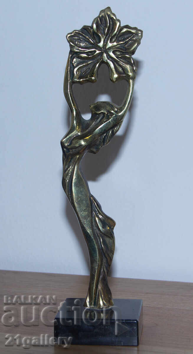 Auction  Bogdan Bondikov (1960 -) bronze sculpture, plastic, woman