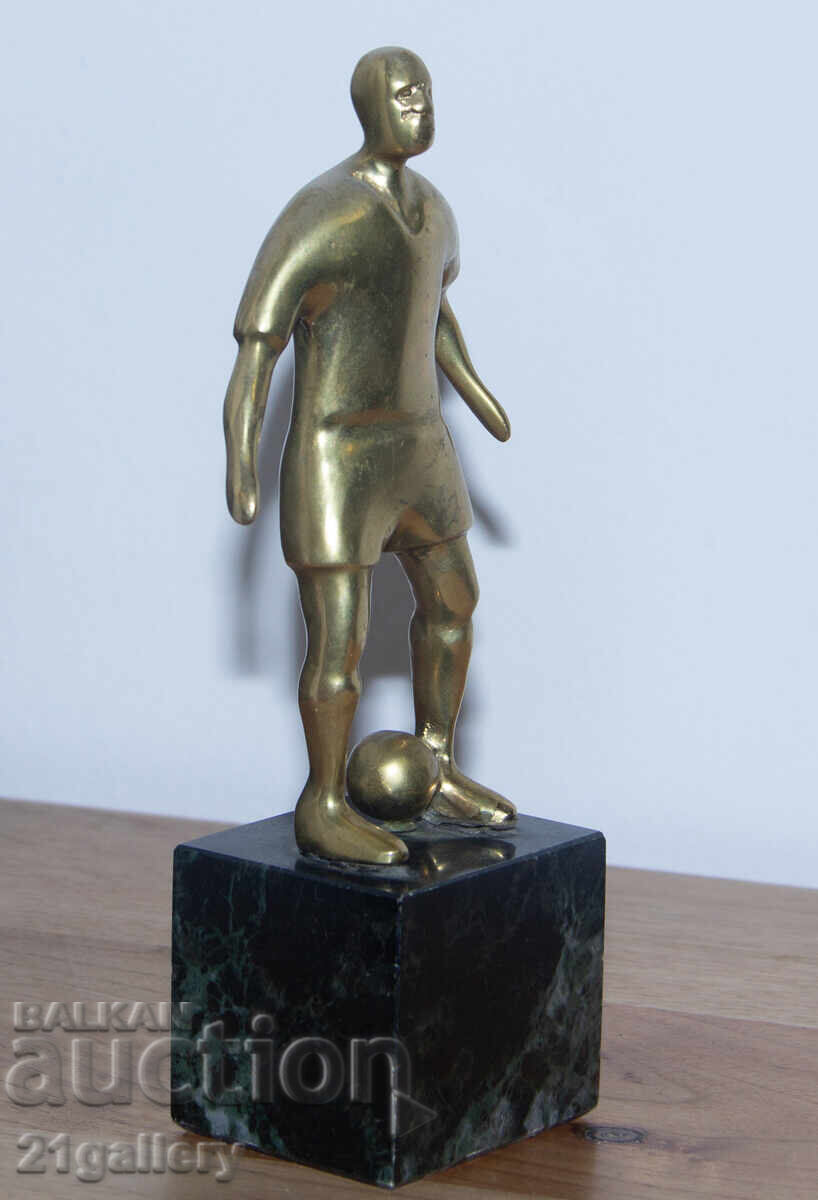 Αυθεντικό χάλκινο γλυπτό, πλαστικό, ποδοσφαιριστής με μπάλα - 6