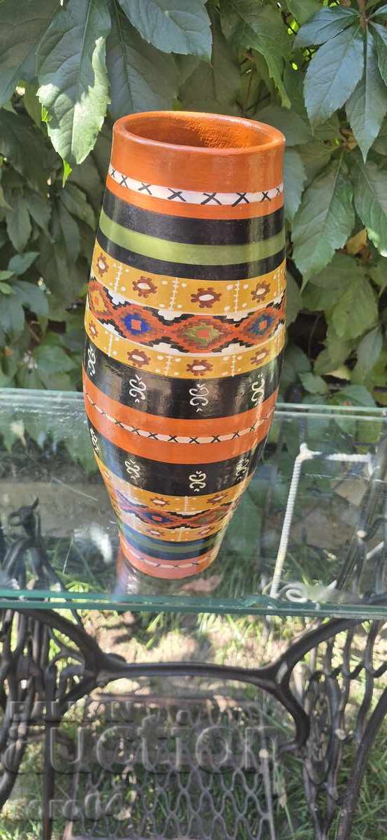 КРАСИВА СТАРА ГОЛЯМА БЪЛГАРСКА КЕРАМИЧНА ВАЗА с цена 89.00 лв. | € 45.50