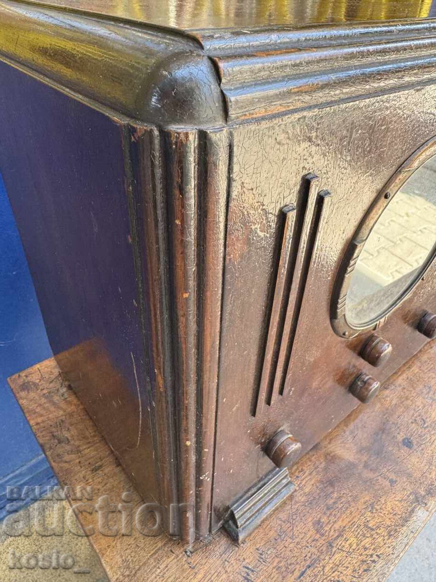 Παράδοση Αμερικάνικο λυχνιακό ραδιόφωνο Crosley