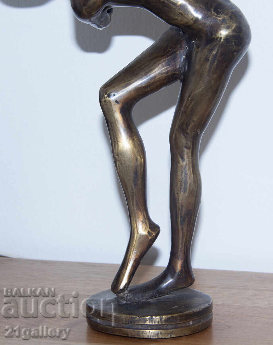 Delivery of Original Bronze Sculpture, Female Figure