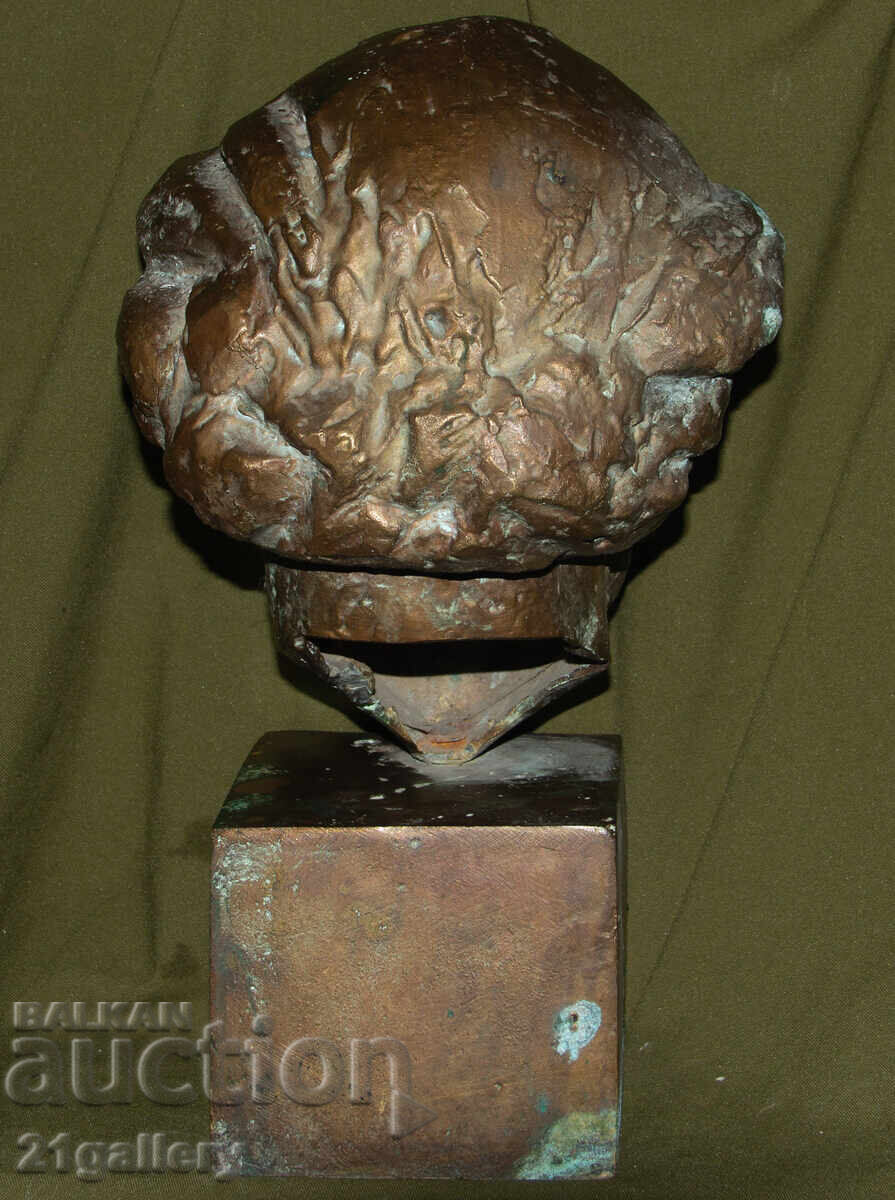 Παράδοση Κρουμ Ντερμεντζίεφ (1916 -2005) Γλυπτό χάλκινο Γεώργι Ντιμιτρόφ