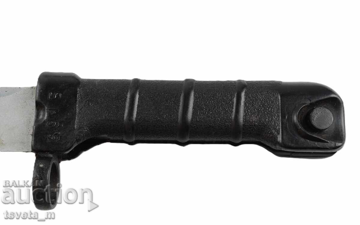 Licitație Cuțit cu știft AK 47