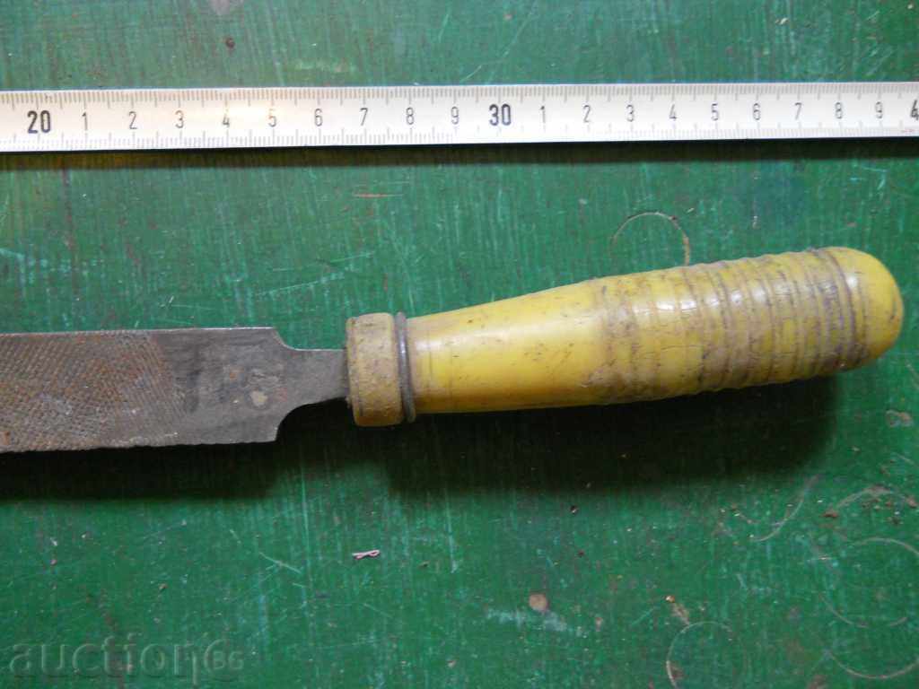 Hacksaw - flat (large) with price 7.00 BGN | € 3.58