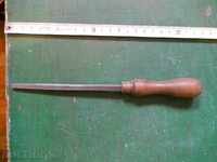 Fierăstrău de tâmplărie - pătrat