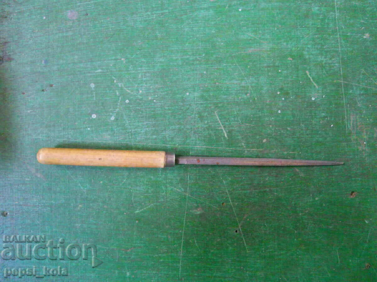 Hacksaw - square - Germany