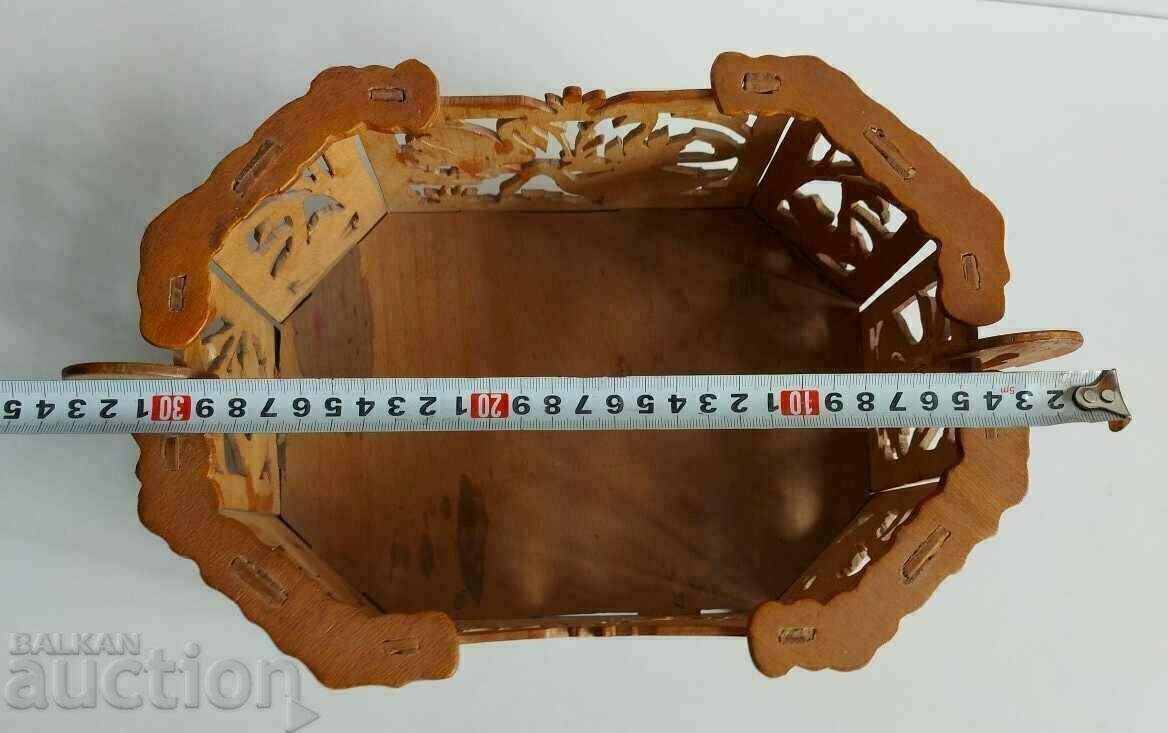 ΠΑΛΙΟ ΣΚΑΛΤΟ ΞΥΛΙΝΟ ΚΟΥΤΙ ΠΑΝΕΡ ΒΑΣΙΛΕΙΟ ΒΟΥΛΓΑΡΙΑΣ ΞΥΛΟ με τιμή 29.00 BGN | € 14.83