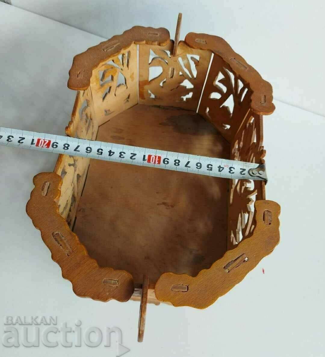 Παράδοση ΠΑΛΙΟ ΣΚΑΛΤΟ ΞΥΛΙΝΟ ΚΟΥΤΙ ΠΑΝΕΡ ΒΑΣΙΛΕΙΟ ΒΟΥΛΓΑΡΙΑΣ ΞΥΛΟ