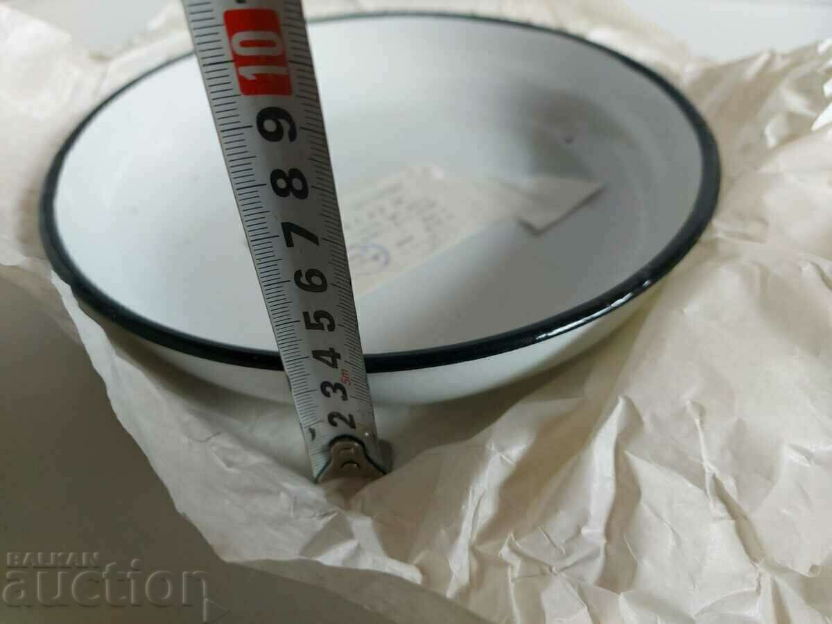 Licitație SOC NEUTILIZAT TIVI SMALT TIGA VASA SMAL GATIREA Licitație SOC NEUTILIZAT TIVI SMALT TIGA VASA SMAL GATIREA