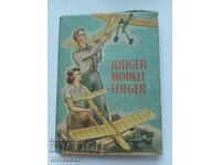 Model airplanes German language