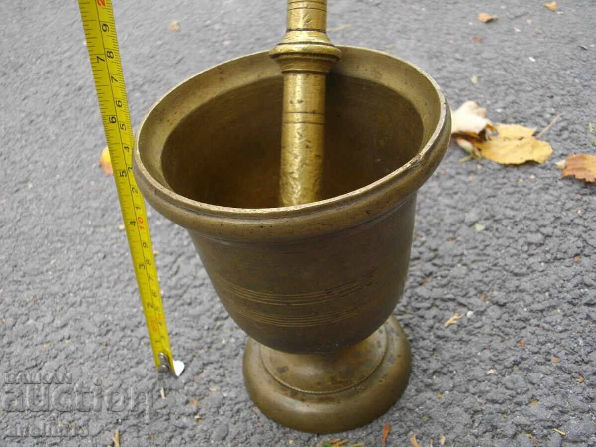 СТАРО БРОНЗОВО ХАВАНЧЕ ХАВАН ЧУКАЛО с цена 65.00 лв. | € 33.23