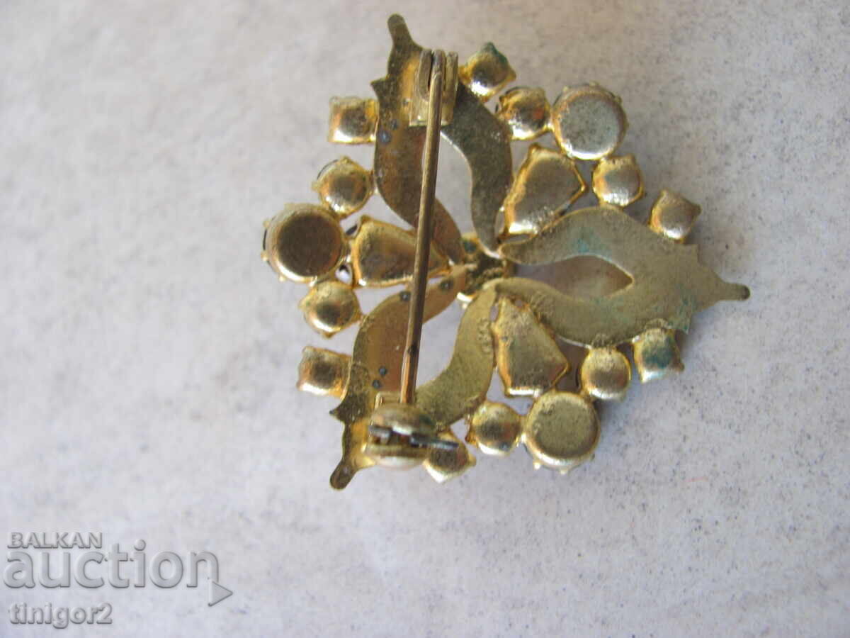 Auction  Beautiful Bohemian Brooch, Garnets, Gold Plating