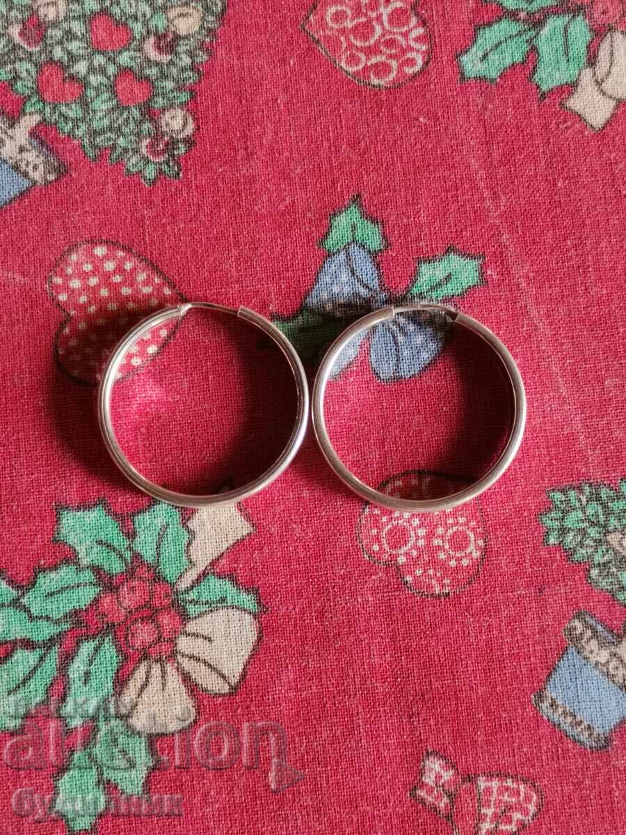 Delivery of Silver earrings. I'm listing over 100 auctions. Take a look Delivery of Silver earrings. I'm listing over 100 auctions. Take a look