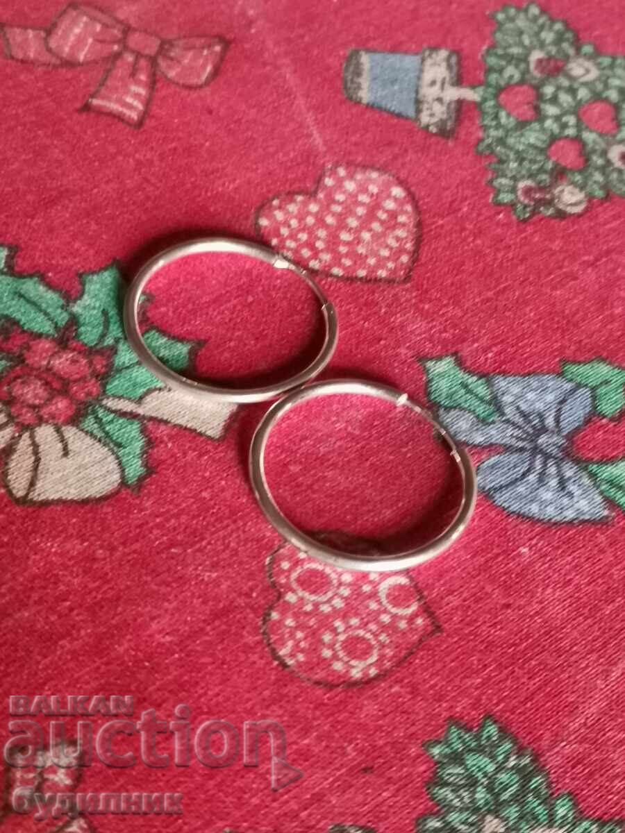 Auction  Silver earrings. I'm listing over 100 auctions. Take a look