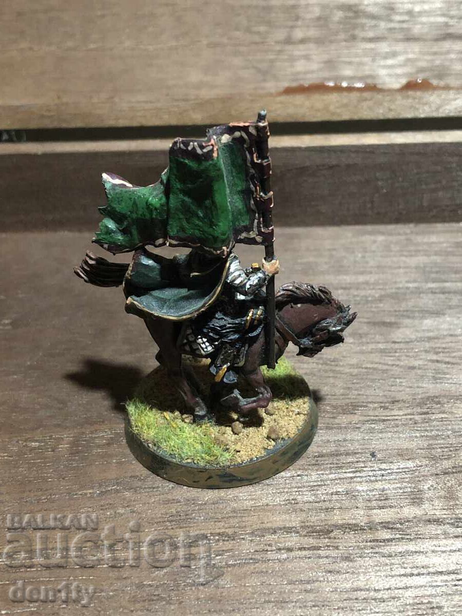 Аукцион Warhammer lord of the rings метална миниатюра