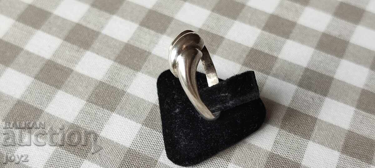 SILVER RING 3.7 GRAMS / 925 SILVER with price 12.99 BGN | € 6.64