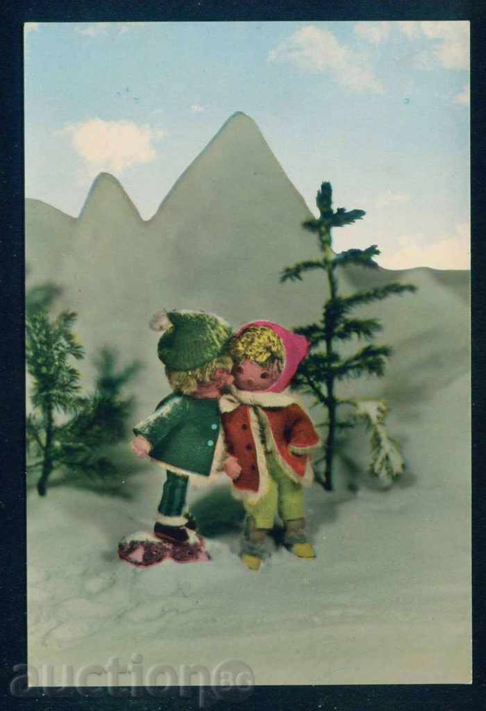 Художник Ст. Цонева - макет и кукли - ПРЕЗ ЗИМАТА / А7380