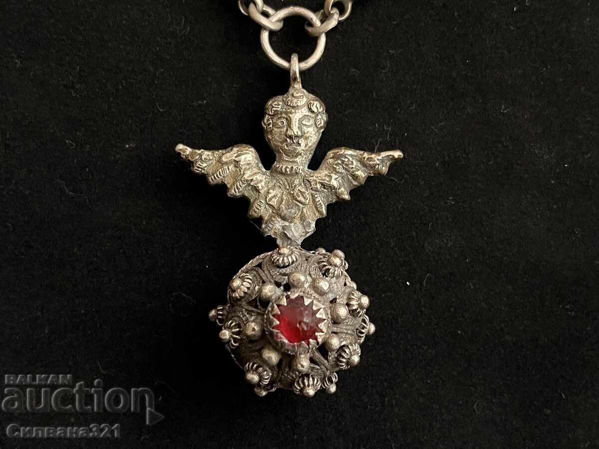 Αναγεννησιακά ασημένια κοσμήματα