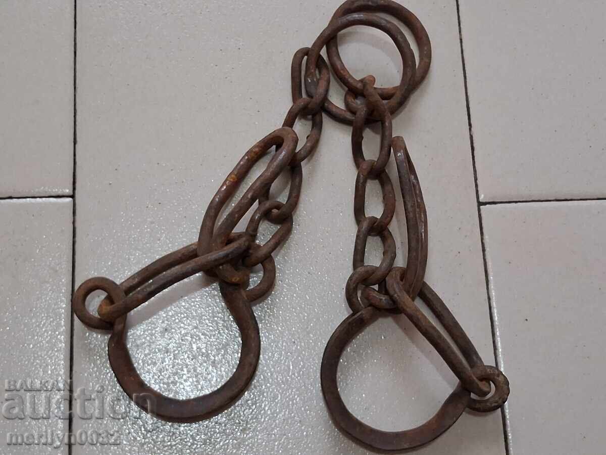 Παλιές σφυρηλατημένες αγκράφες, αλυσίδες, δεσμίδες, δεσμίδες - 5