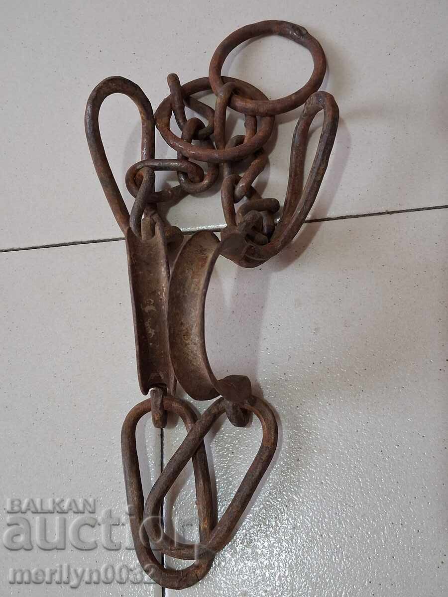 Παλιές σφυρηλατημένες αγκράφες, αλυσίδες, δεσμίδες, δεσμίδες - 7
