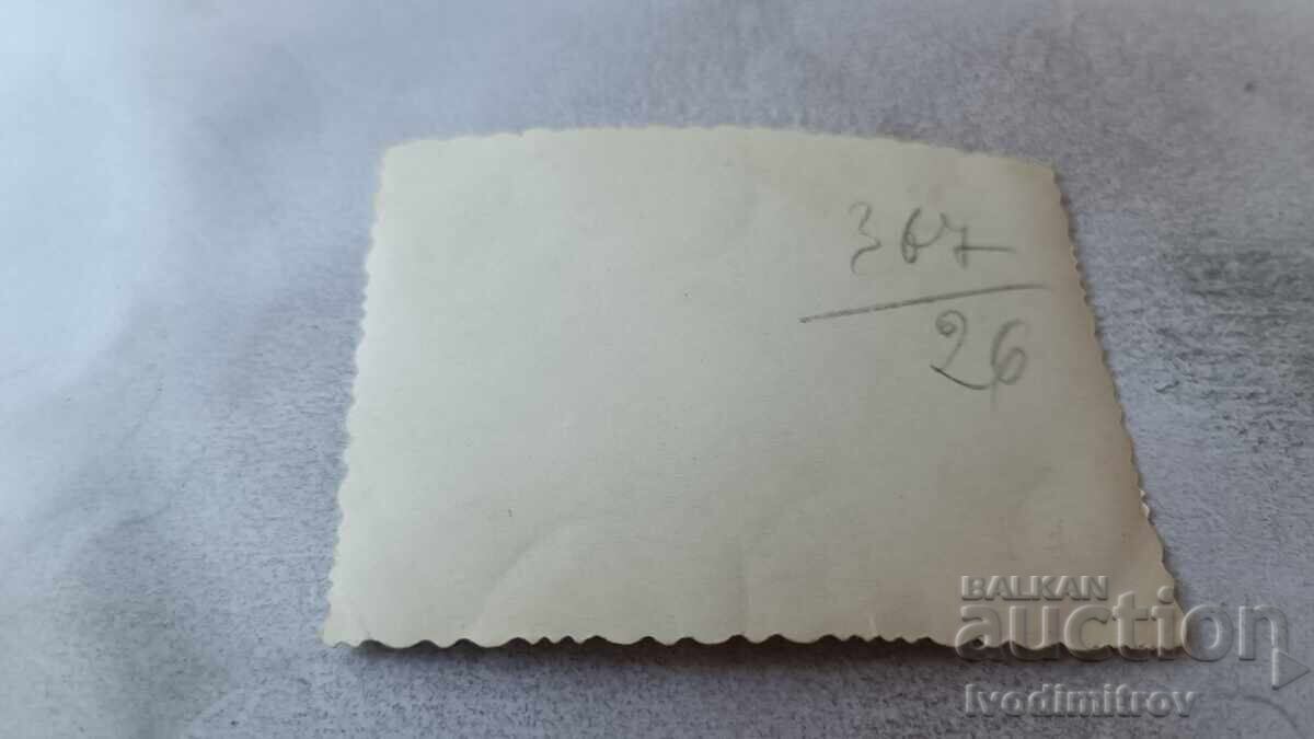 Φωτογραφία Σοφία Δύο νεαρά κορίτσια για μια βόλτα με τιμή 2.45 BGN | € 1.25 Φωτογραφία Σοφία Δύο νεαρά κορίτσια για μια βόλτα με τιμή 2.45 BGN | € 1.25