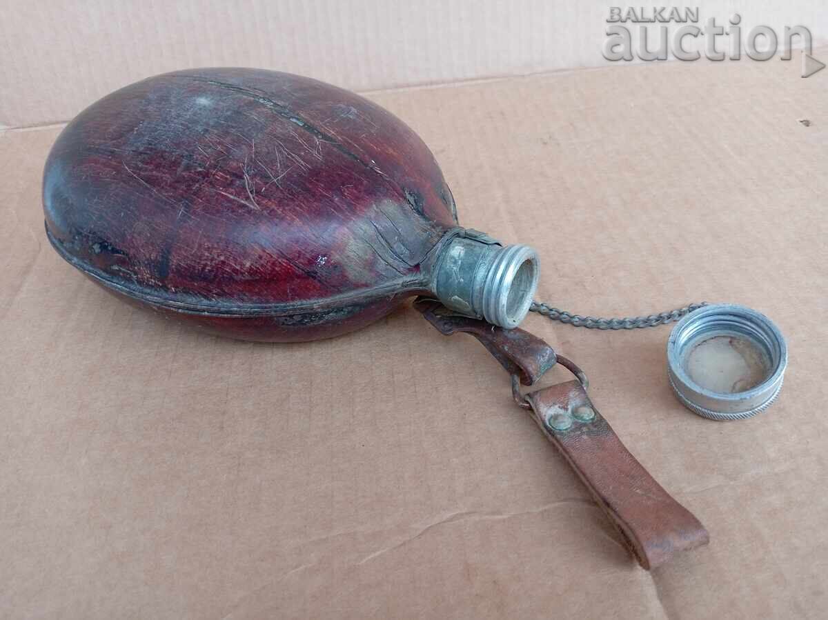 Delivery of WW2 WWII Officer's Canteen with Belt Carrier