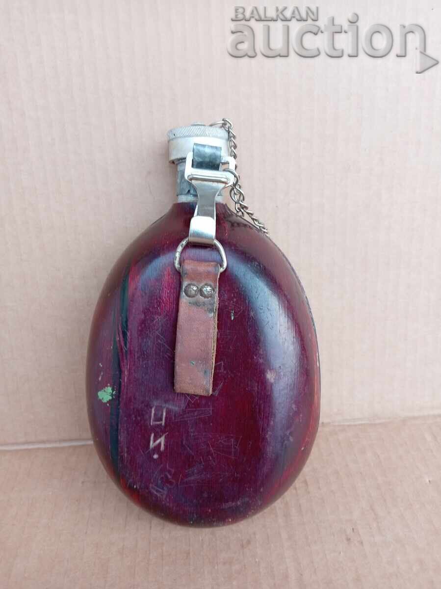 Auction  WW2 WWII Officer's Canteen with Belt Carrier