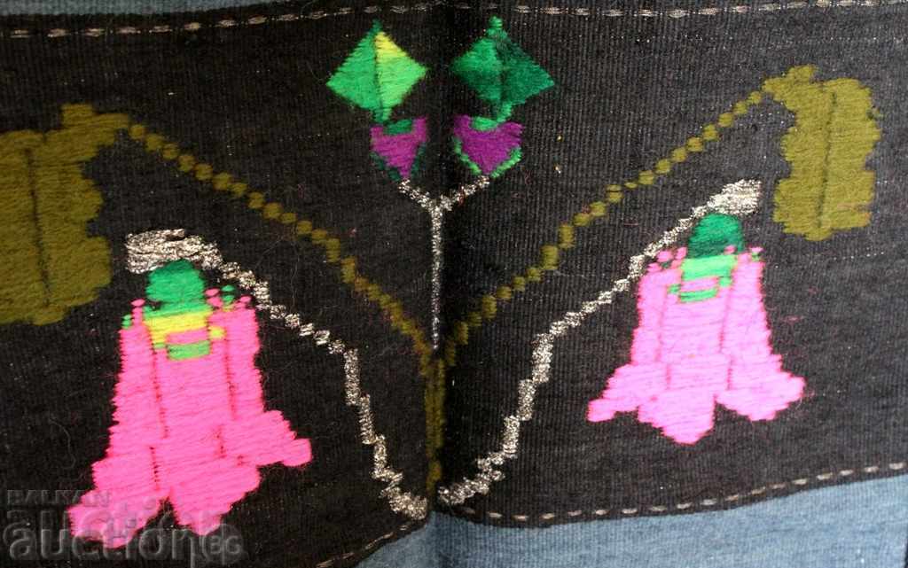 ȘORȚ AUTENTIC VECHI, BRODAT, COSTUM POPULAR, EXCELENT cu preț 65.00 BGN | € 33.23